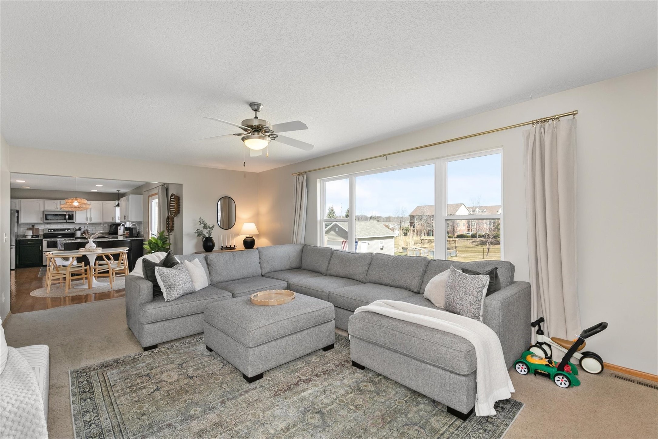 118 S 42nd Street