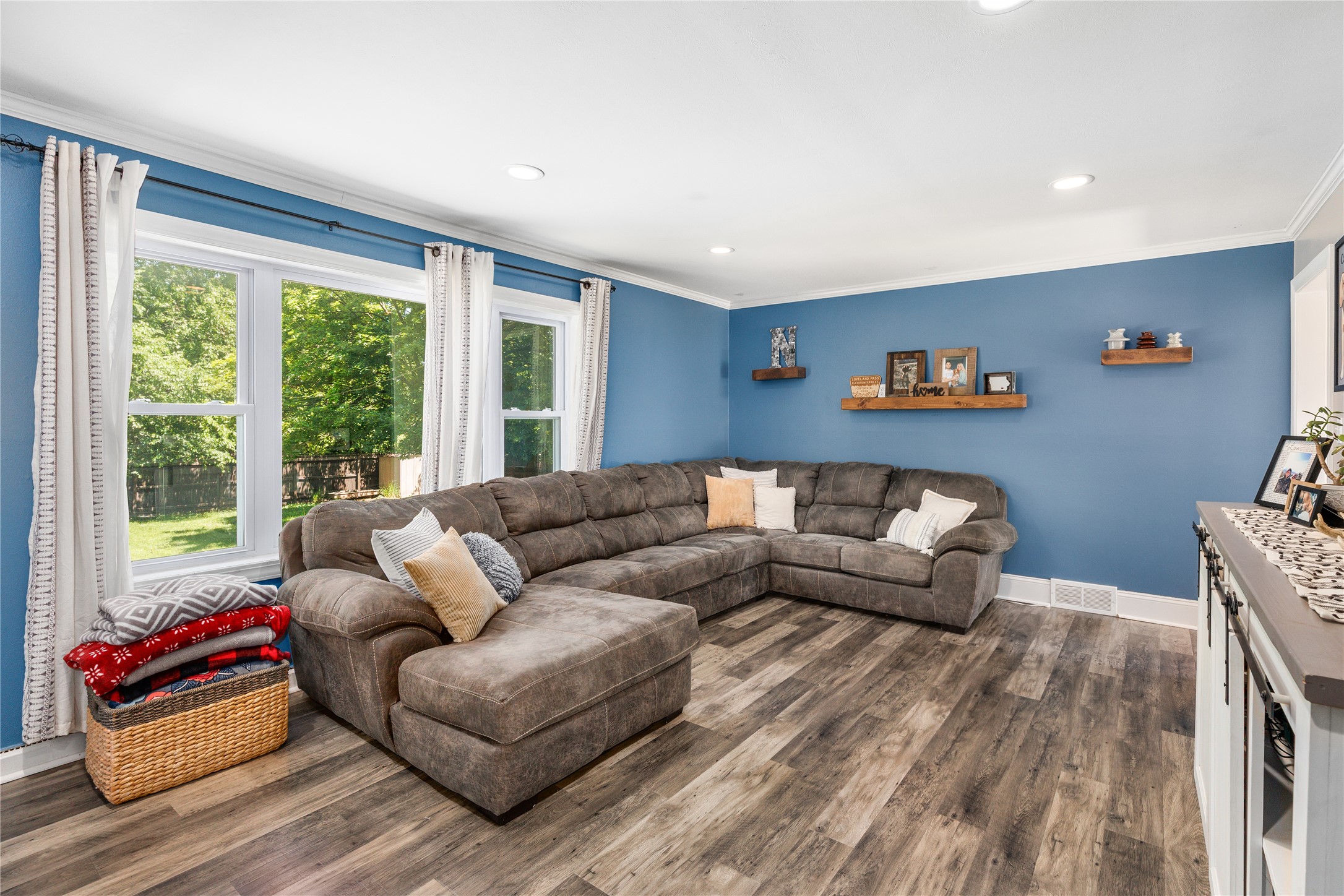 314 SE East Lawn Drive