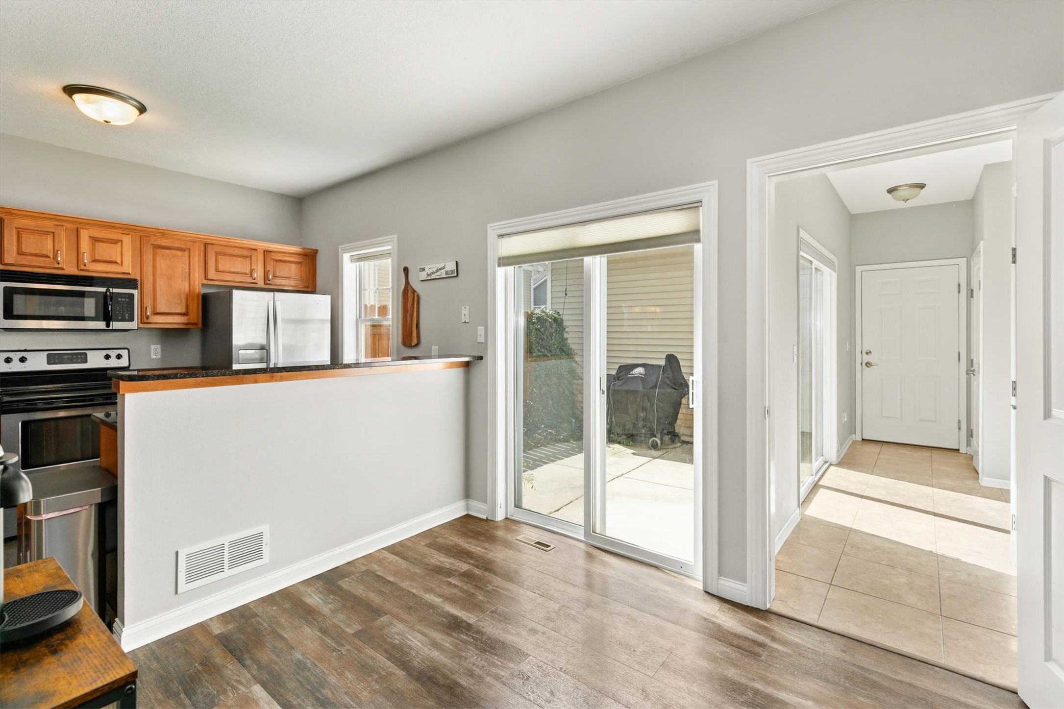 6330 Beechtree Drive 10107
