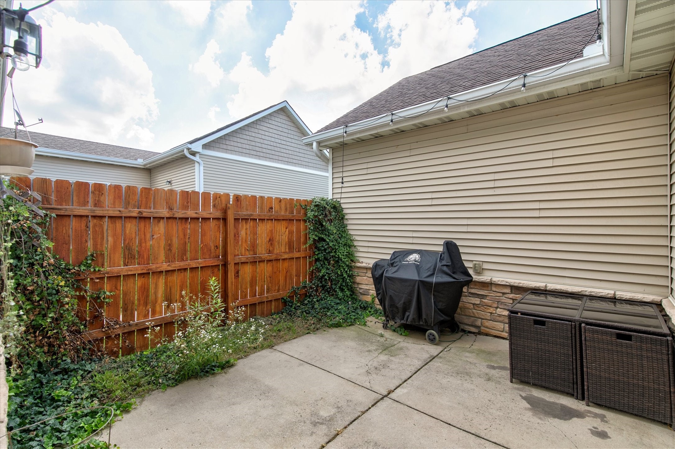 6330 Beechtree Drive 10107