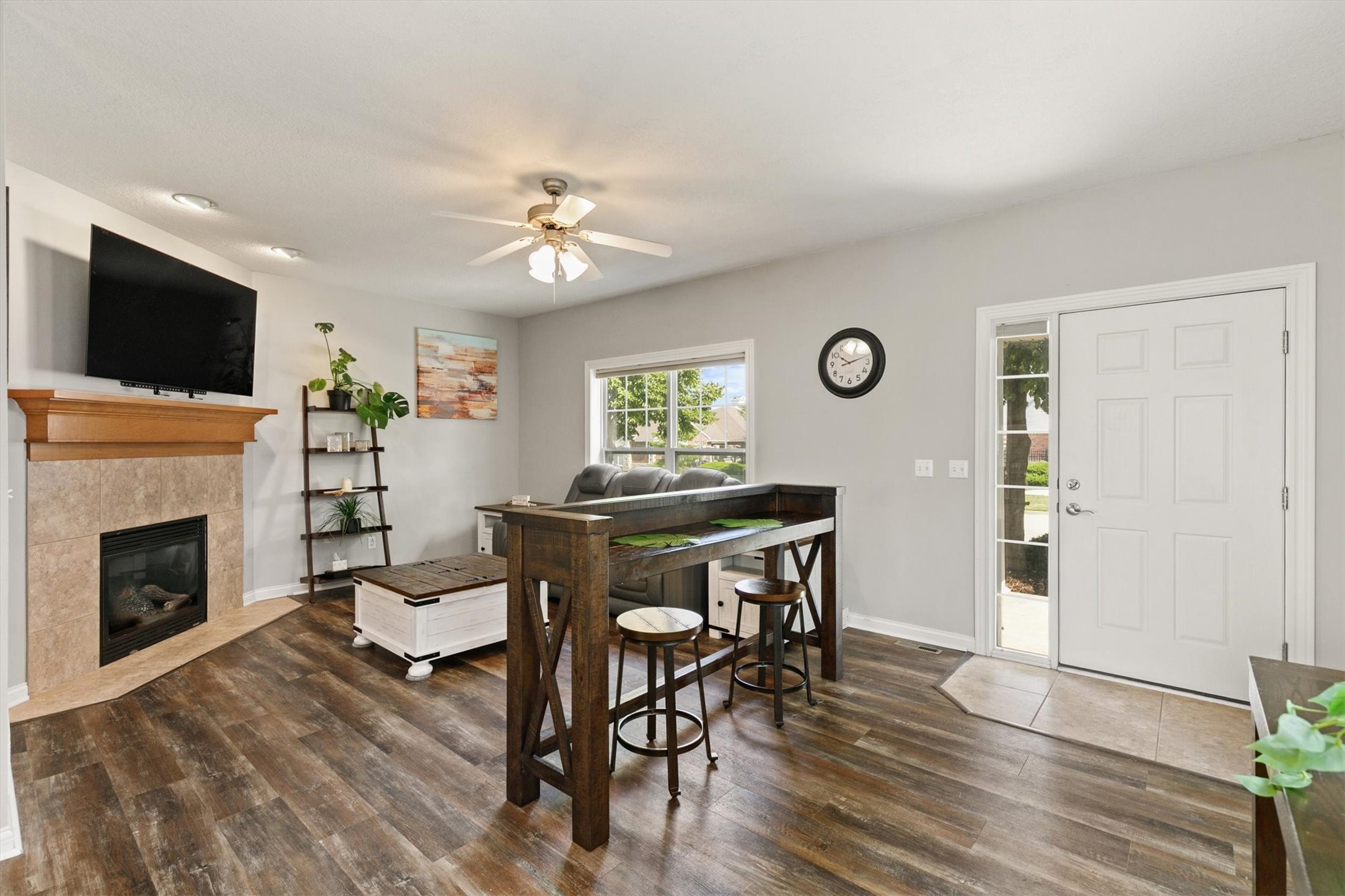 6330 Beechtree Drive 10107
