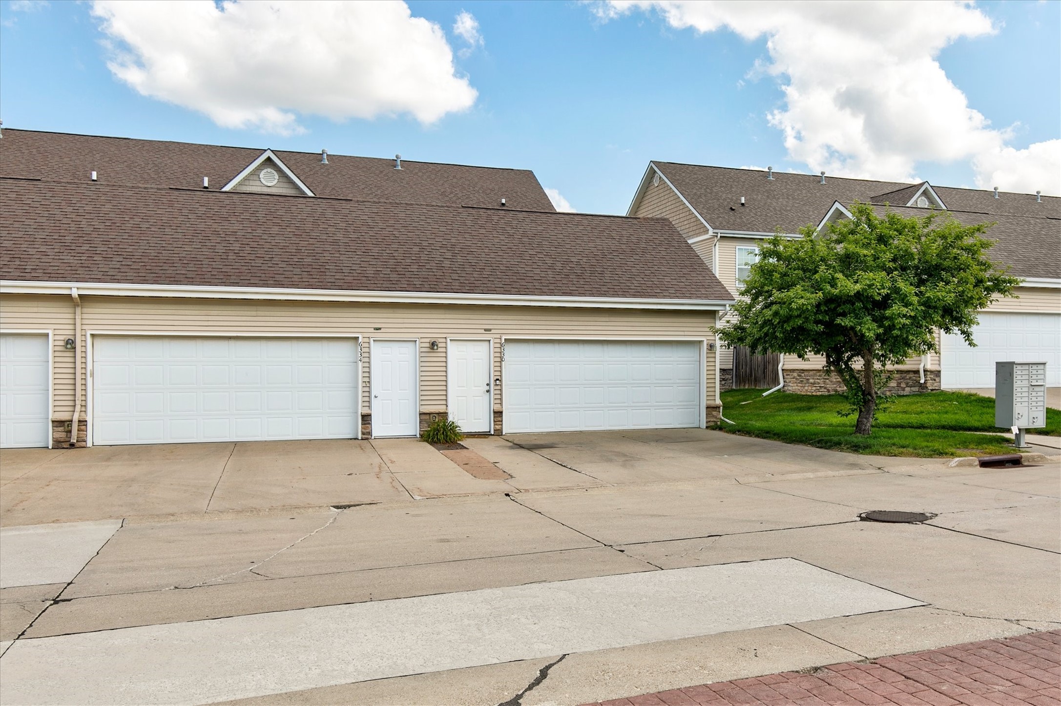 6330 Beechtree Drive 10107