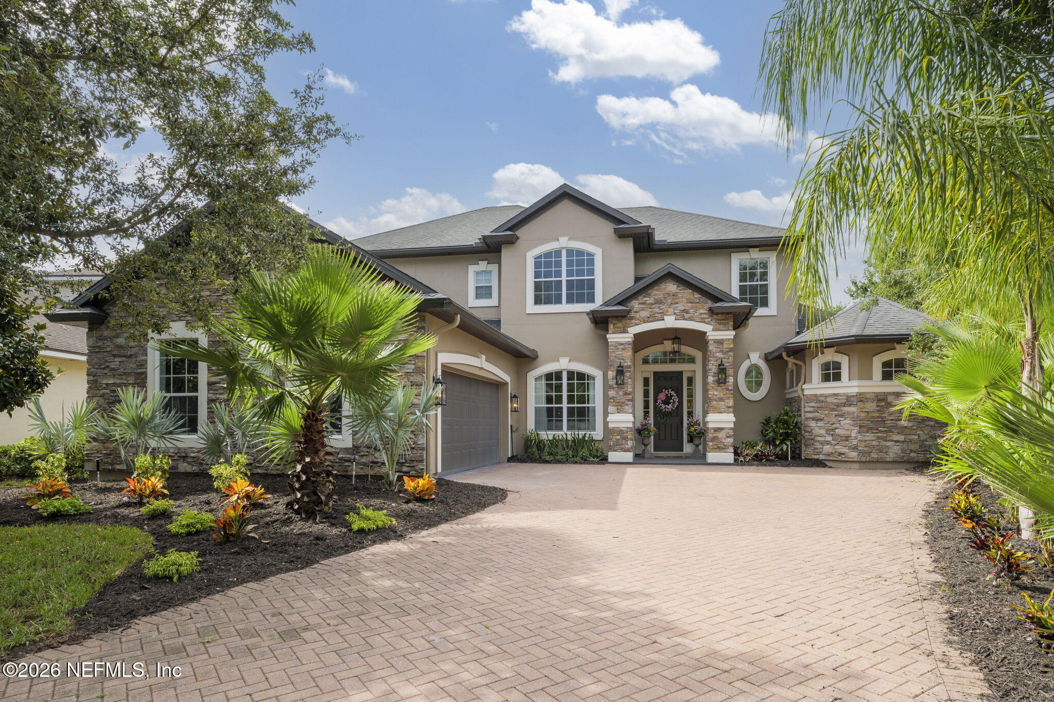 85 GLENALBY Place
