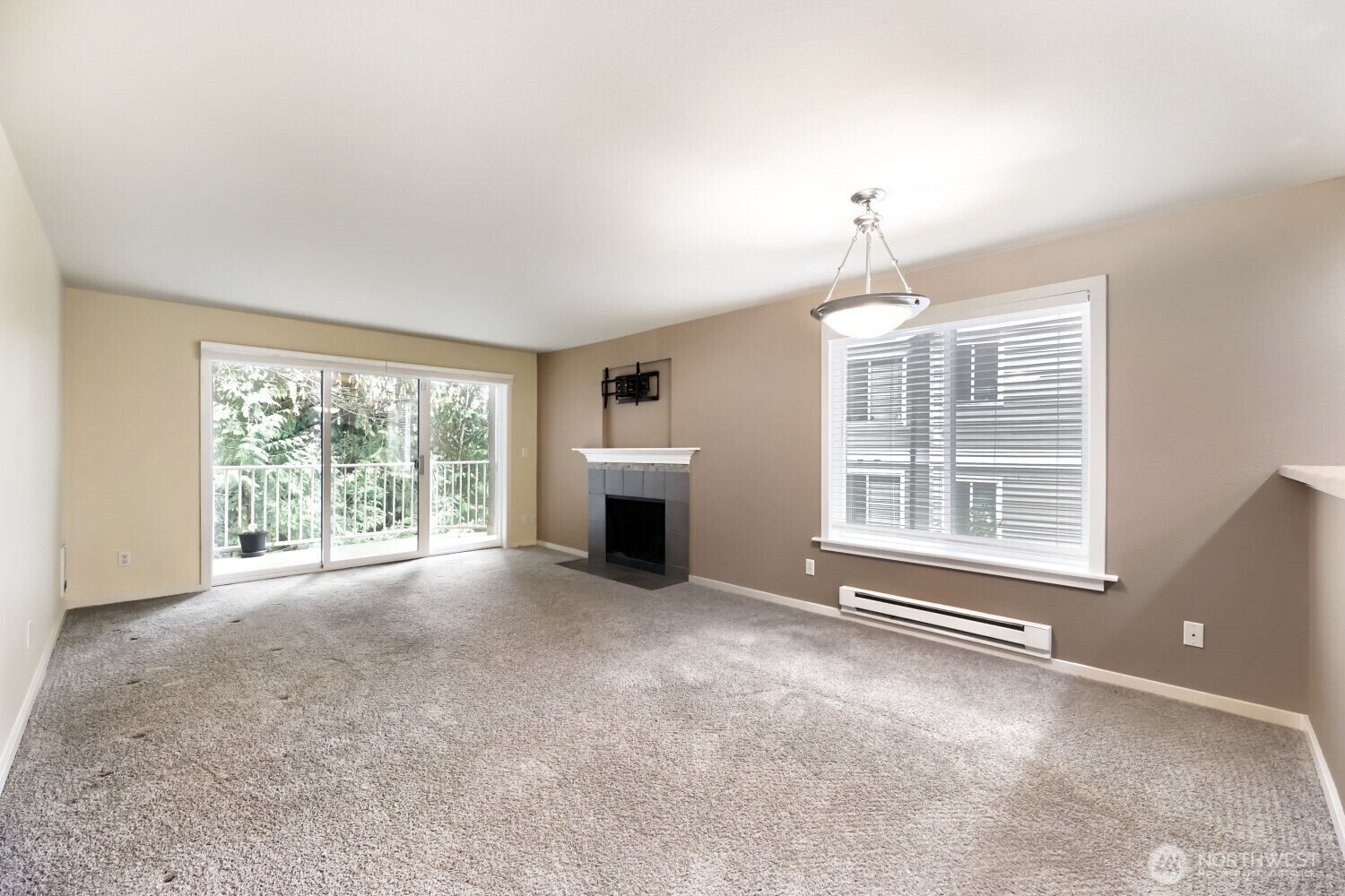 16101 BOTHELL EVERETT Highway Unit: D204