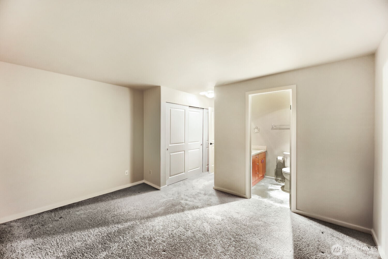 16101 BOTHELL EVERETT Highway Unit: D204