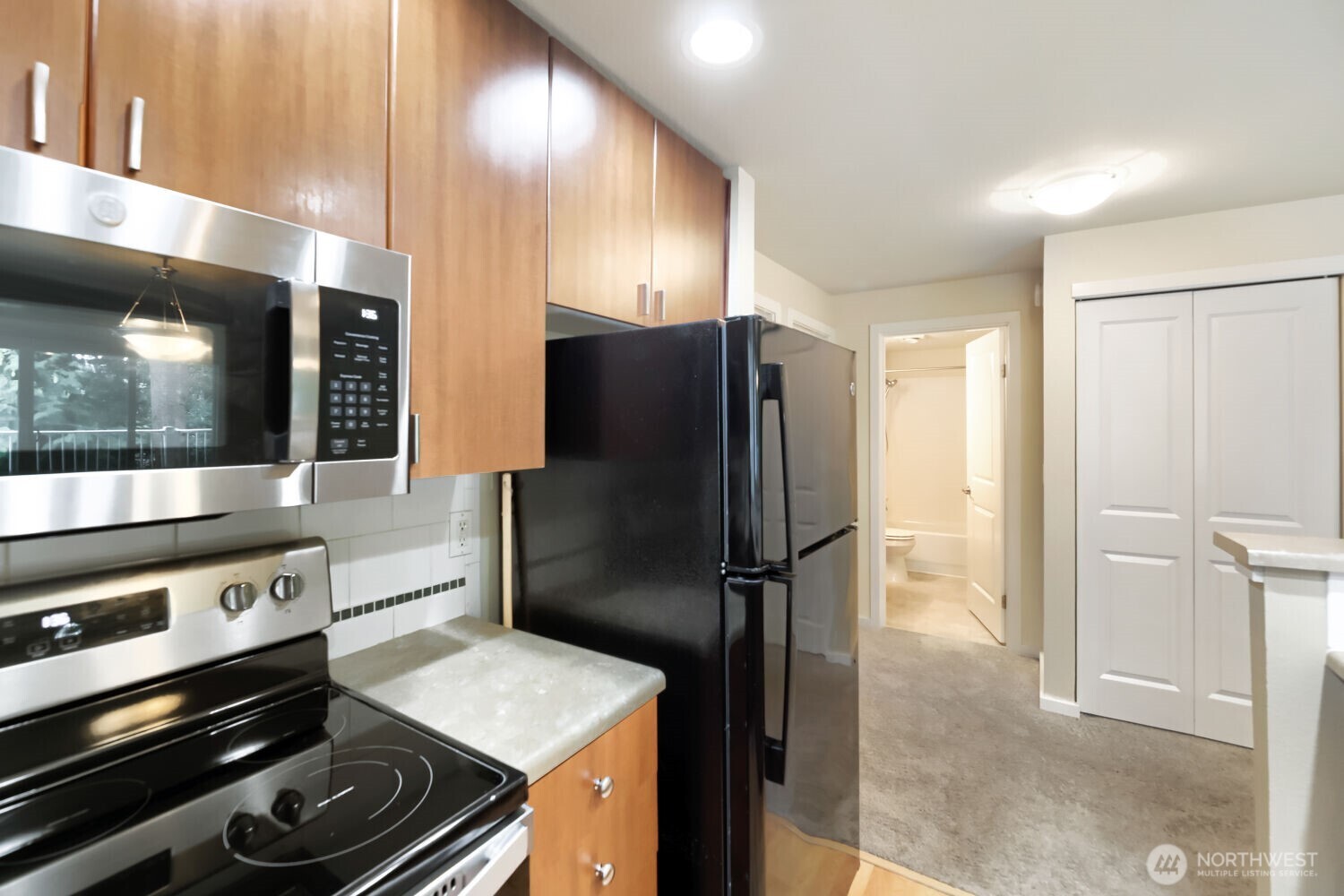 16101 BOTHELL EVERETT Highway Unit: D204