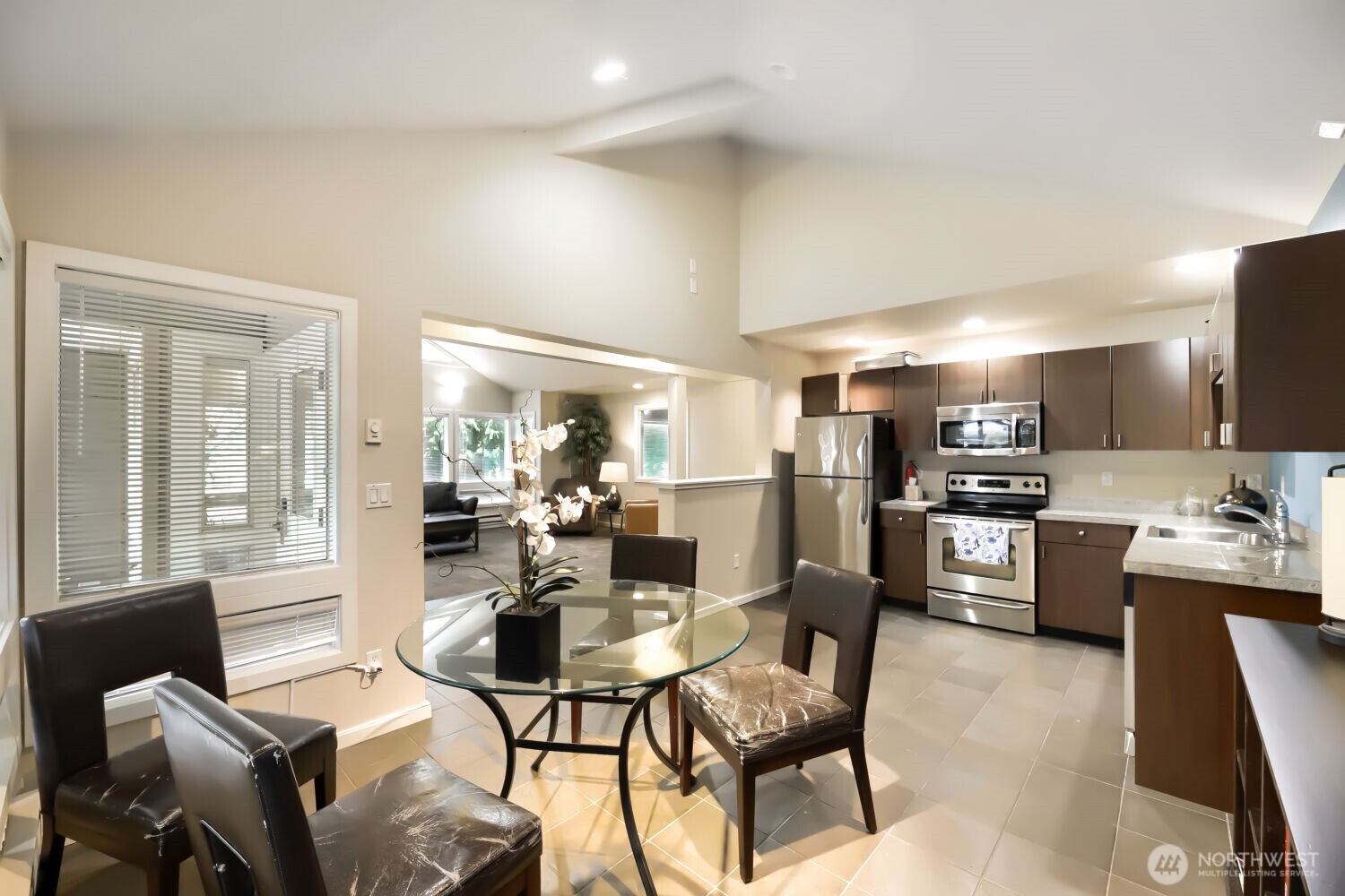 16101 BOTHELL EVERETT Highway Unit: D204