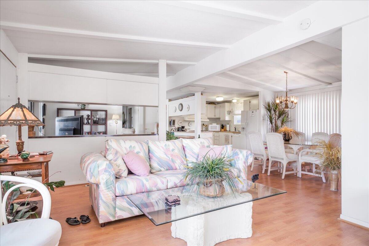 32857 Bloomfield AVE