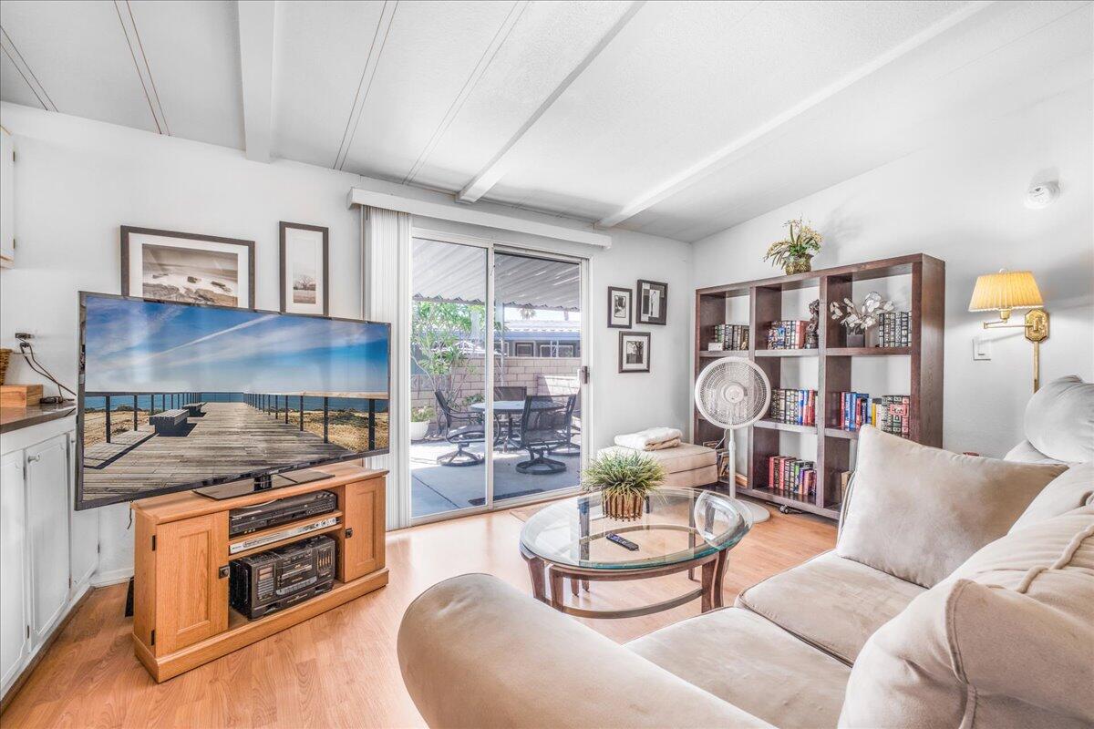 32857 Bloomfield AVE