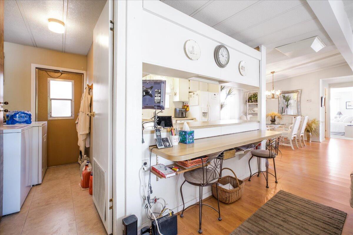 32857 Bloomfield AVE