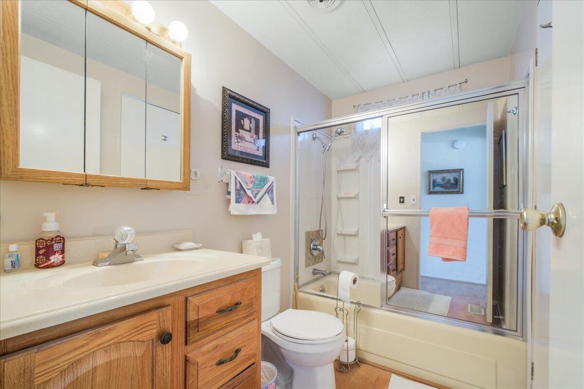 32857 Bloomfield AVE