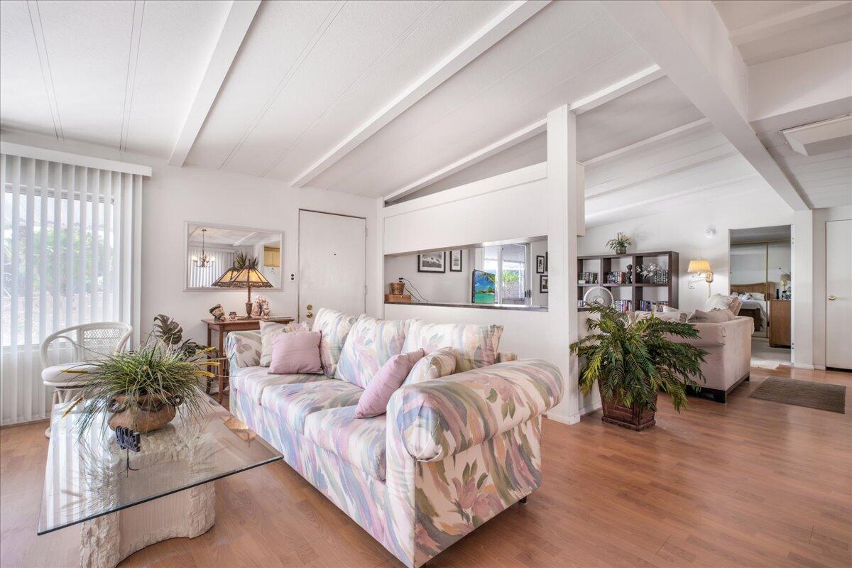 32857 Bloomfield AVE