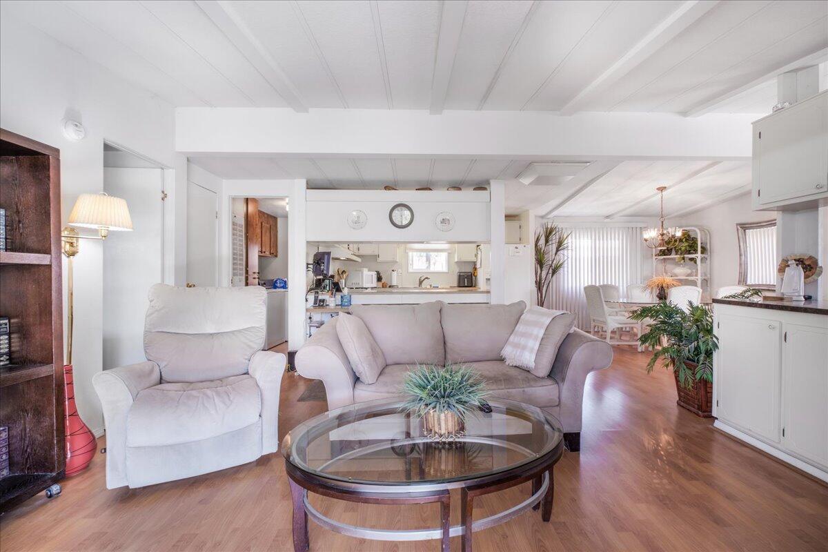 32857 Bloomfield AVE