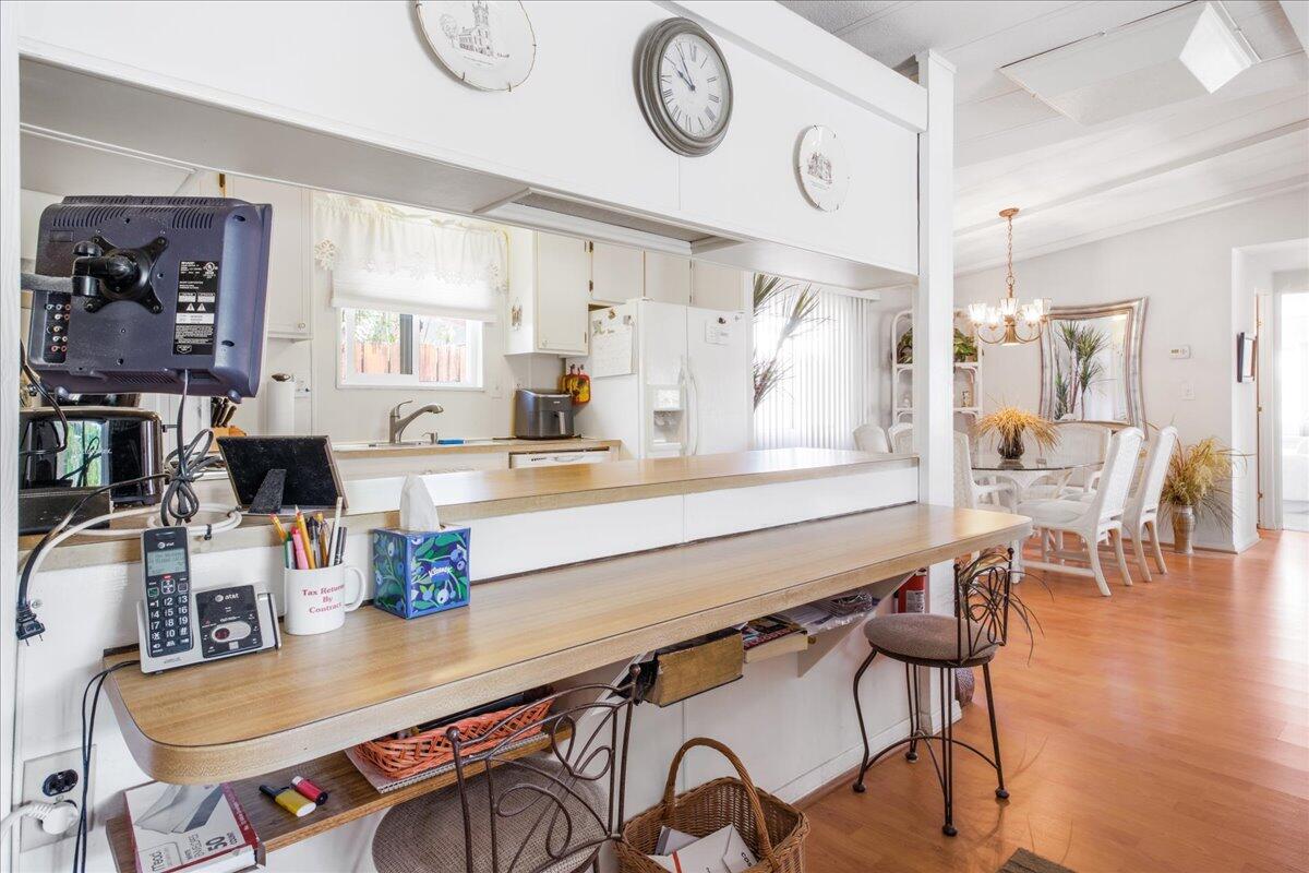 32857 Bloomfield AVE