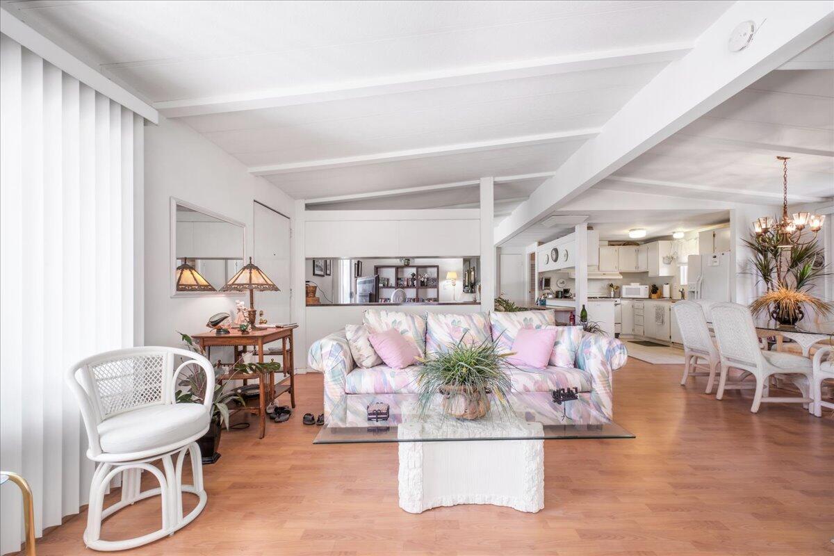 32857 Bloomfield AVE