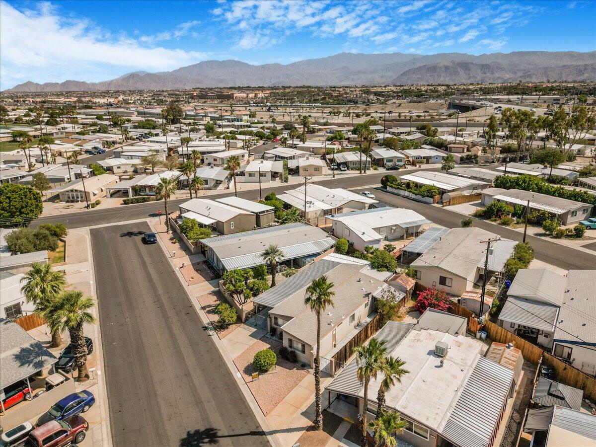 32857 Bloomfield AVE