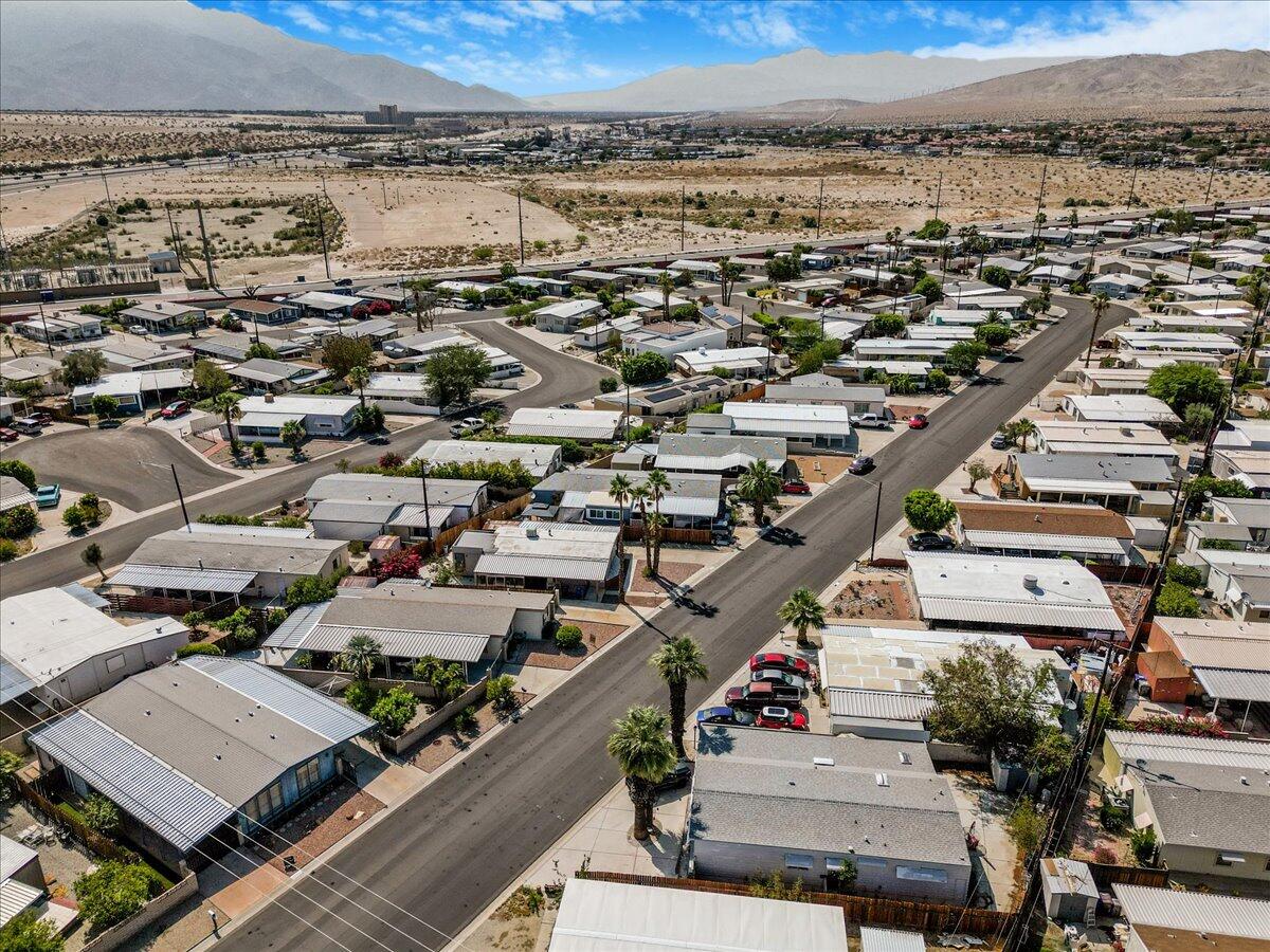 32857 Bloomfield AVE