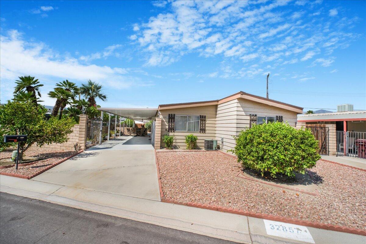 32857 Bloomfield AVE