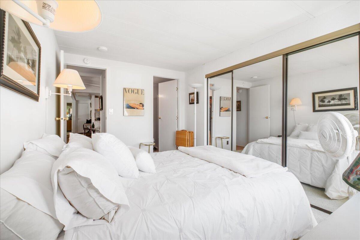 32857 Bloomfield AVE