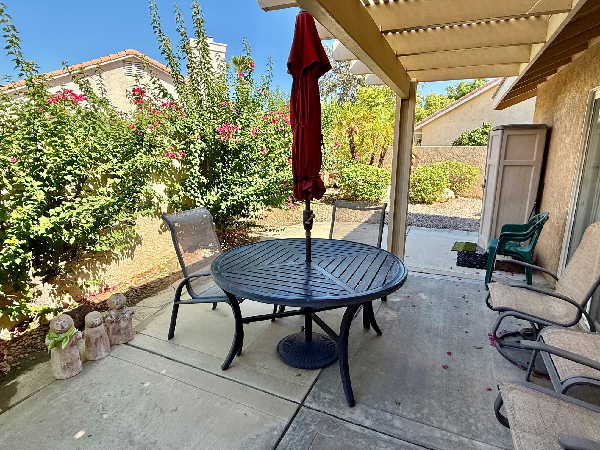 33853 Drifting Sands CIR