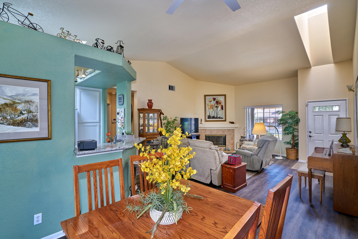 33853 Drifting Sands CIR