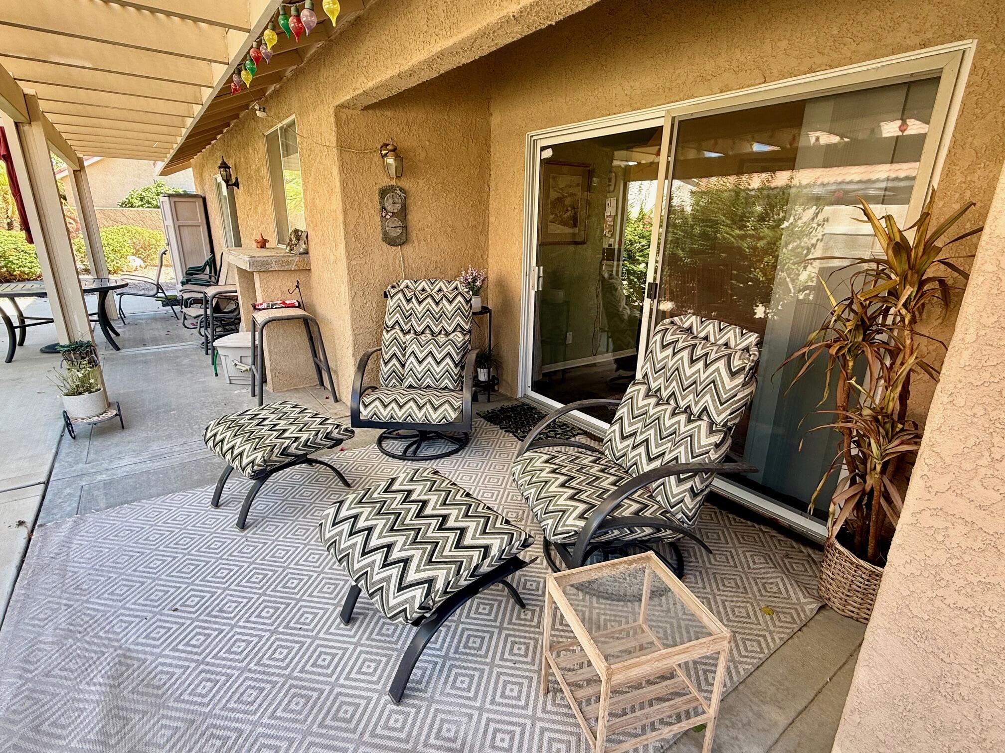 33853 Drifting Sands CIR