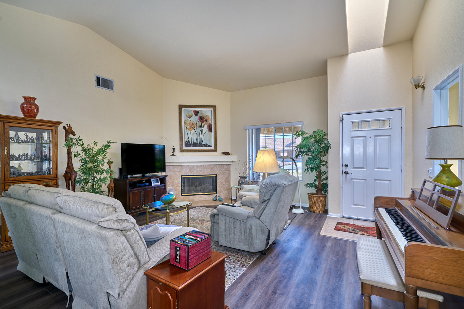 33853 Drifting Sands CIR
