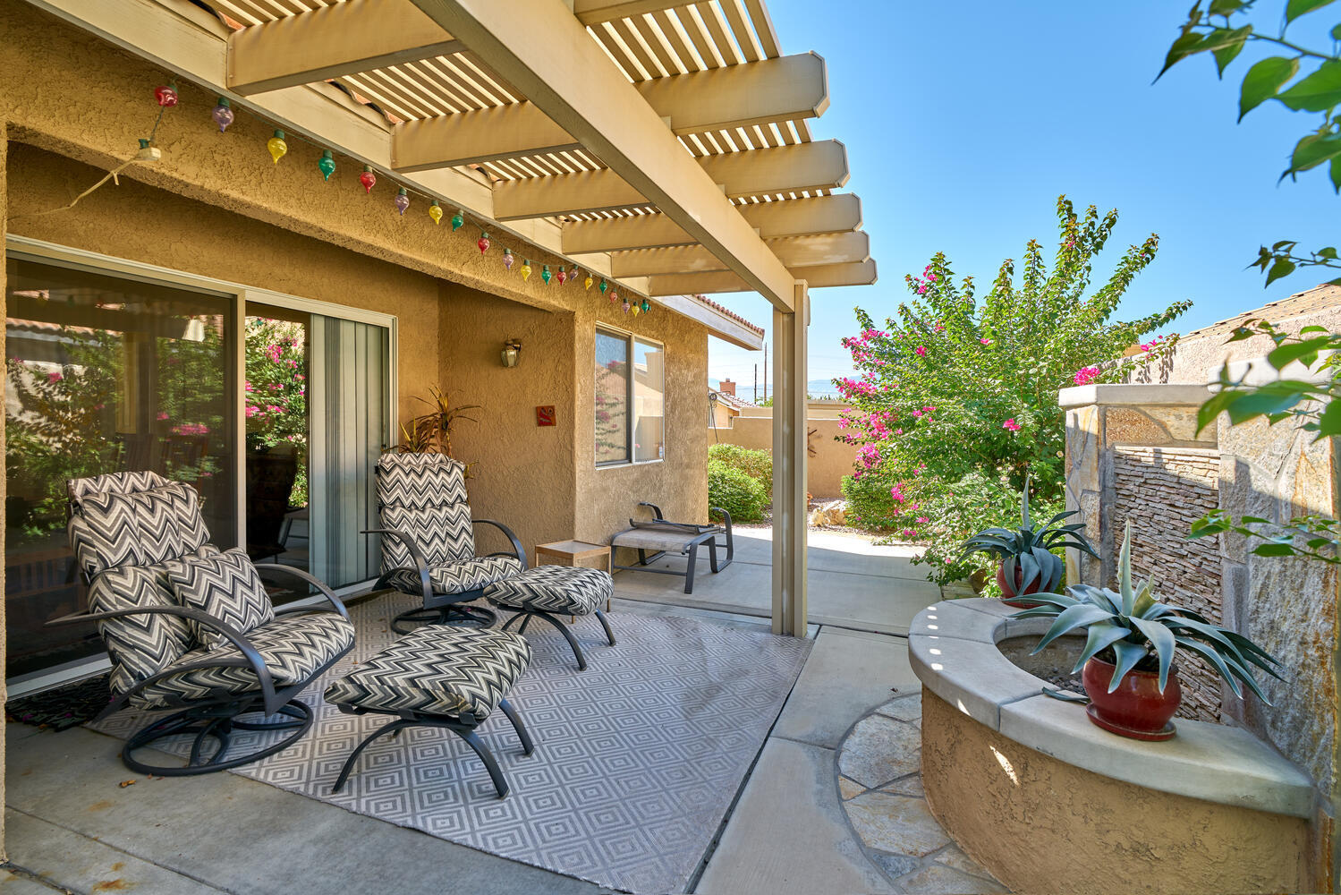 33853 Drifting Sands CIR