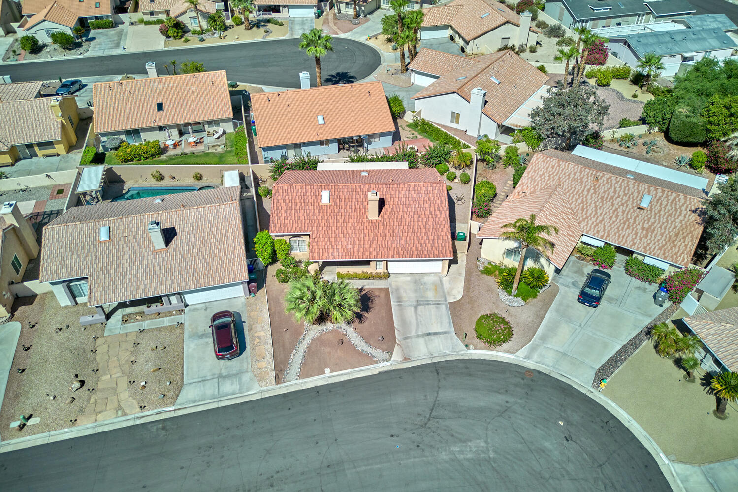 33853 Drifting Sands CIR