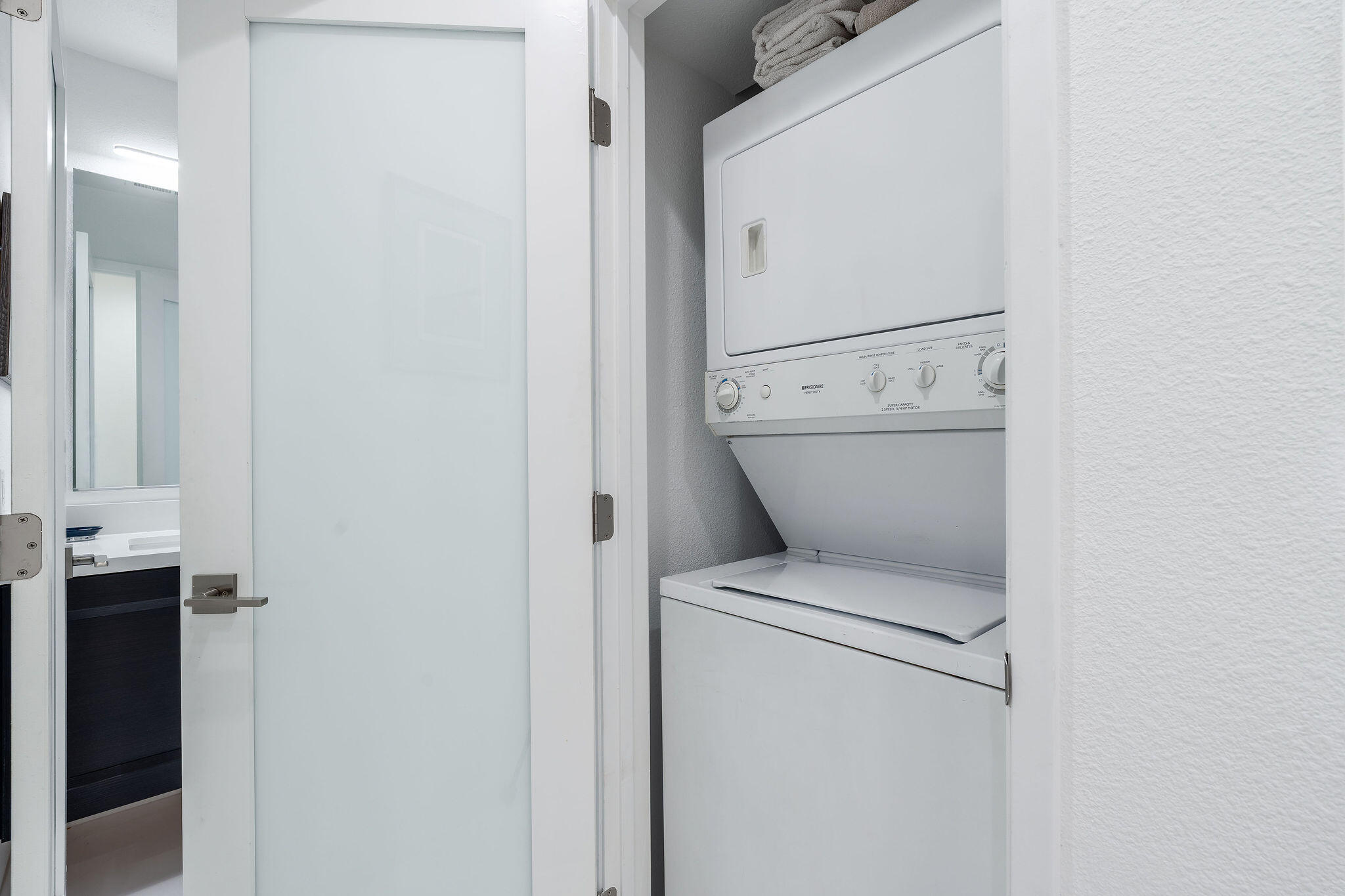 1111 Ramon RD Unit: 39