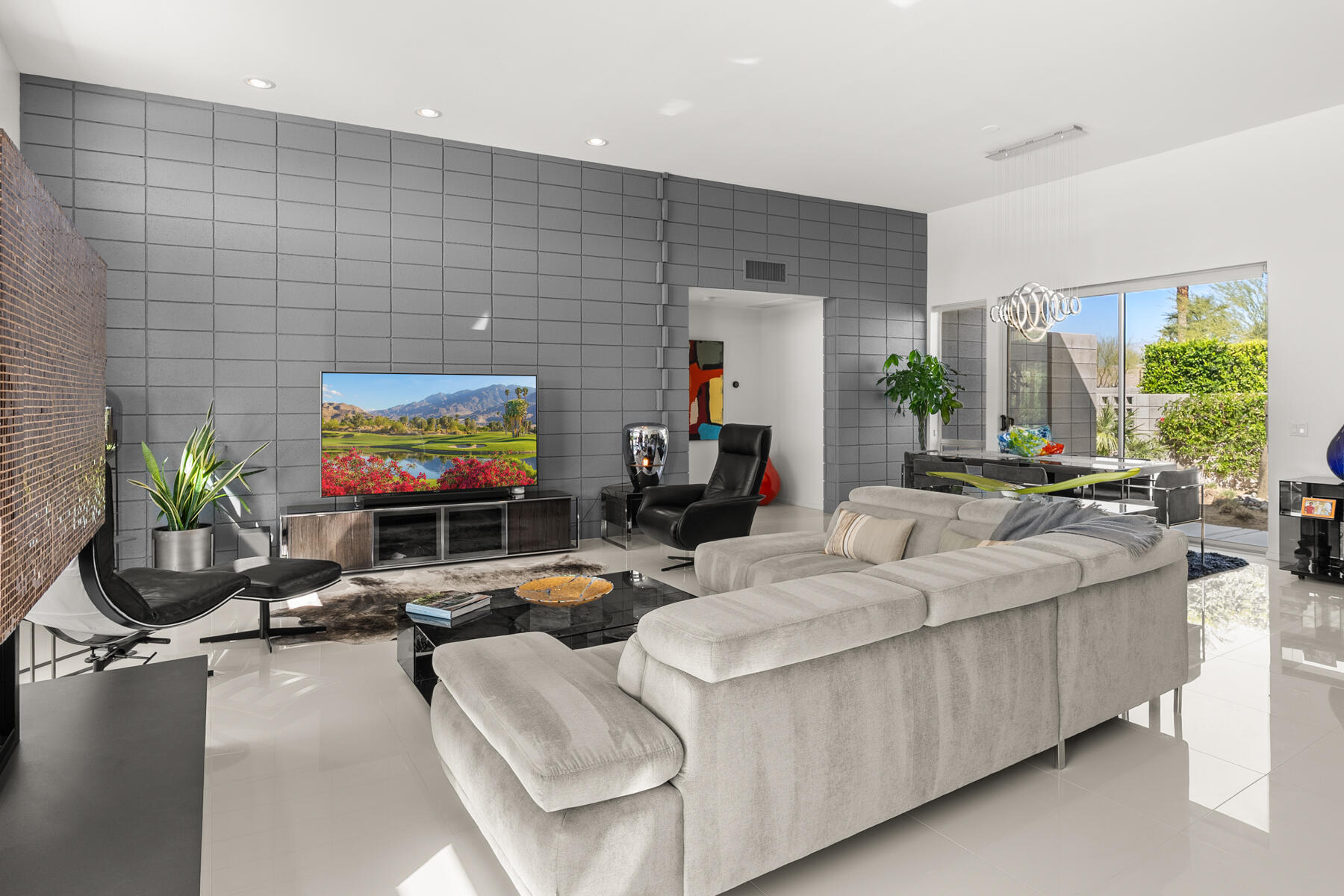 1069 Azure CT