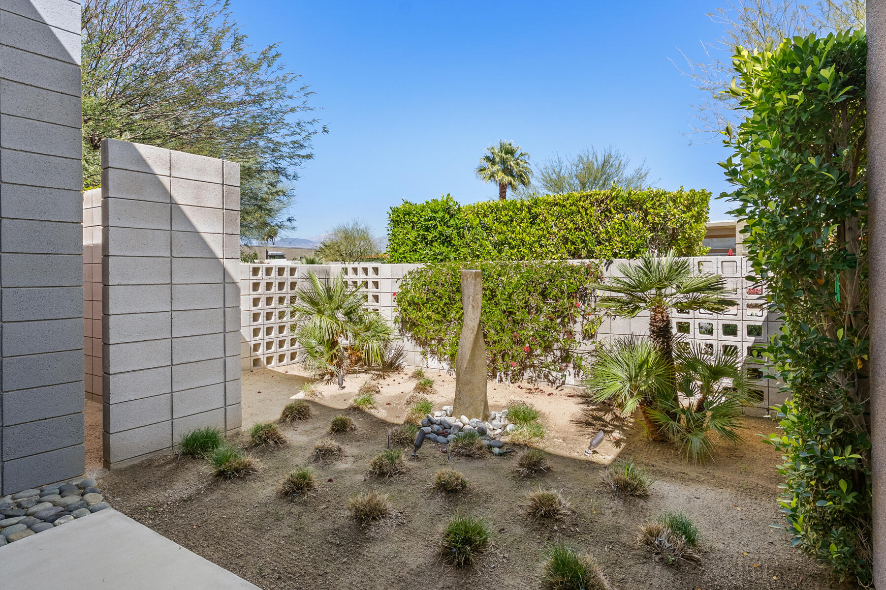 1069 Azure CT