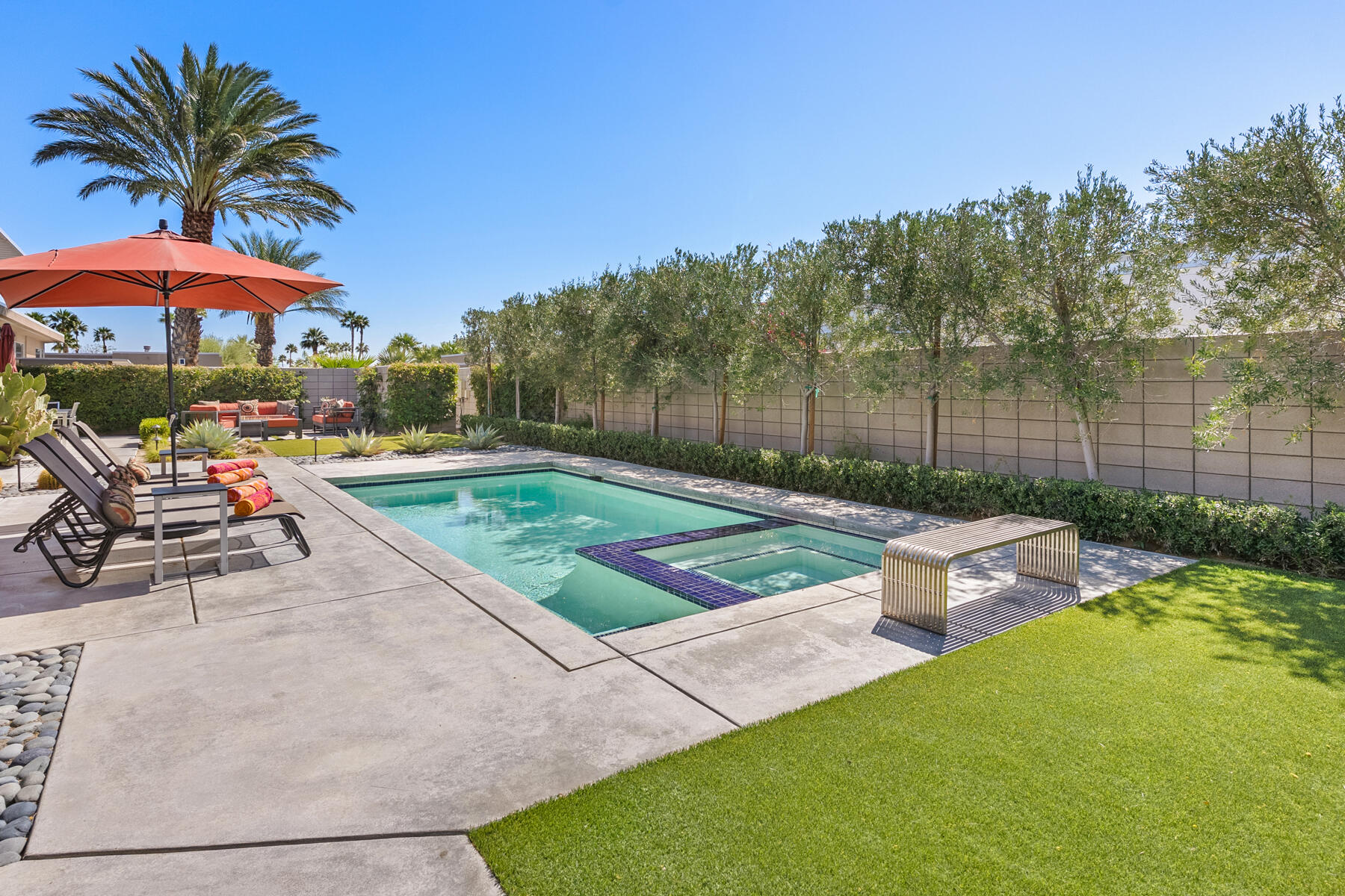 1069 Azure CT