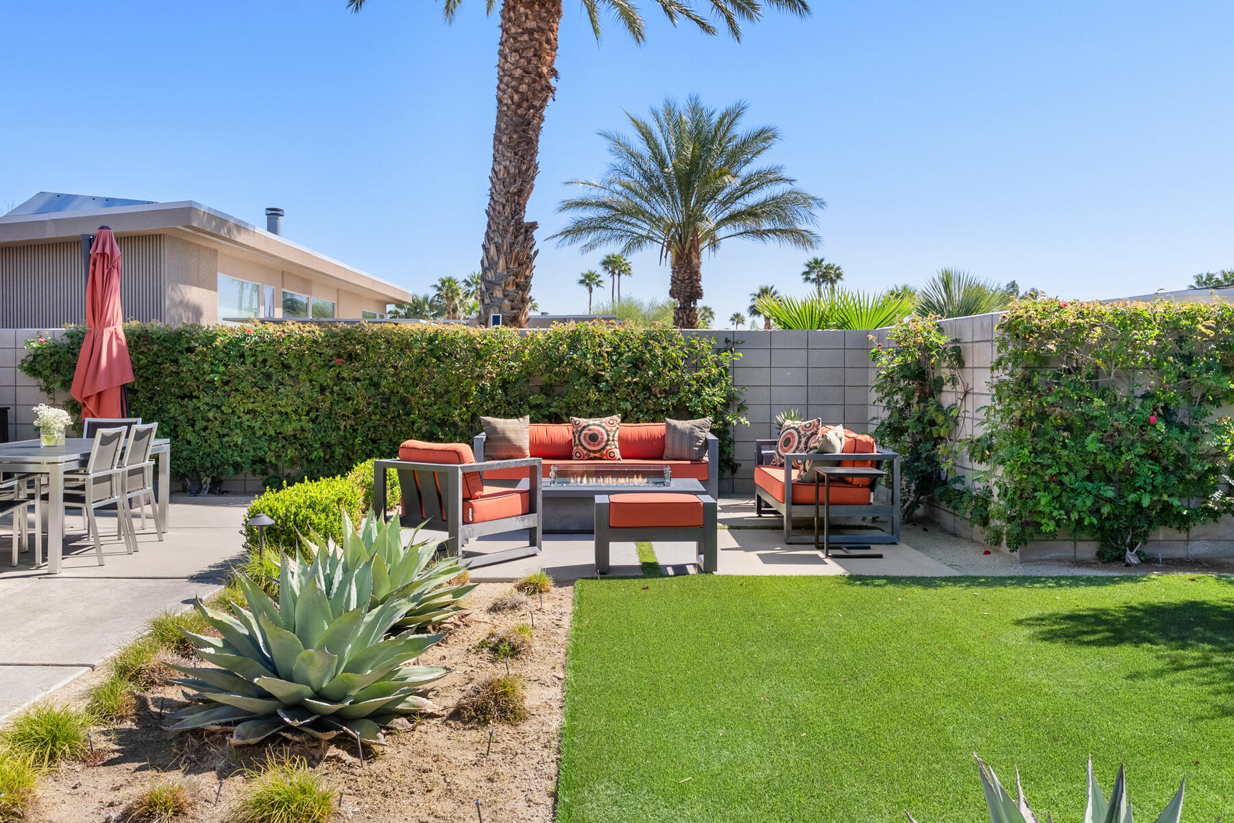 1069 Azure CT