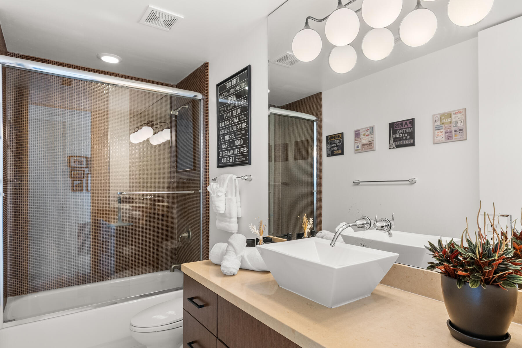1069 Azure CT