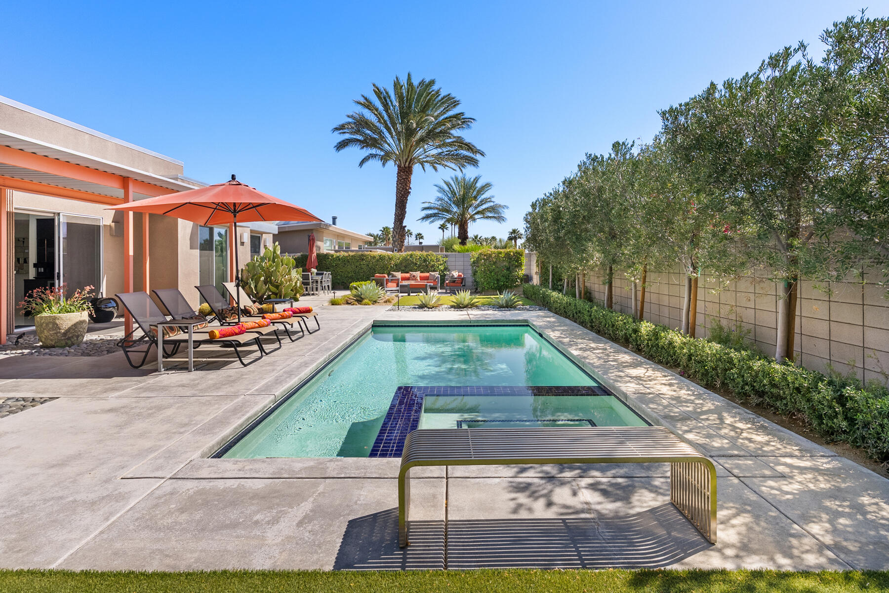 1069 Azure CT