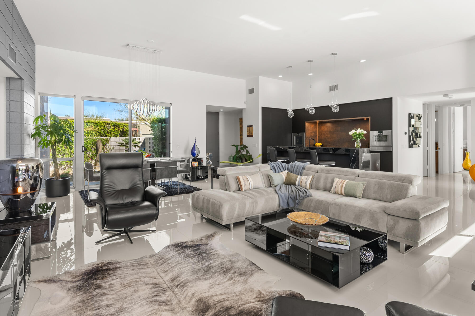 1069 Azure CT