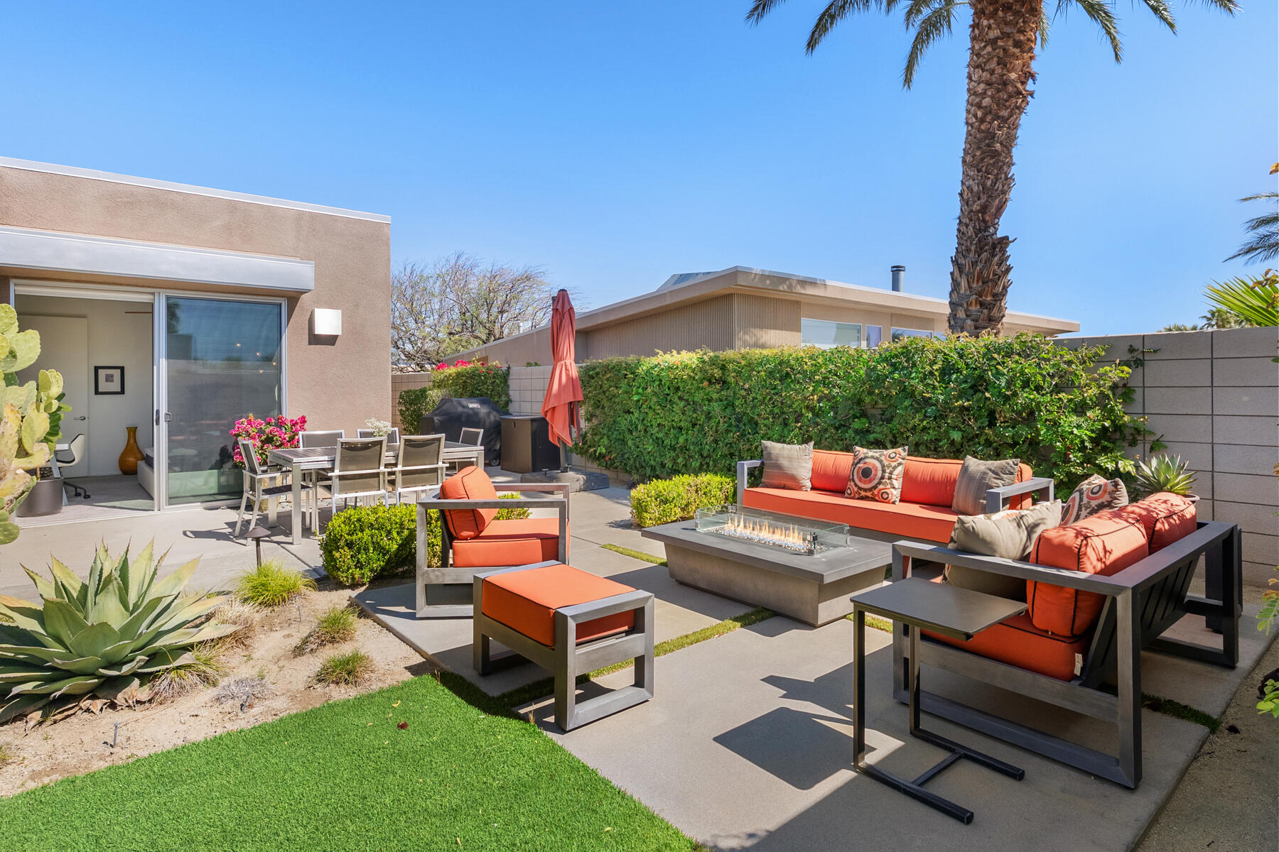 1069 Azure CT