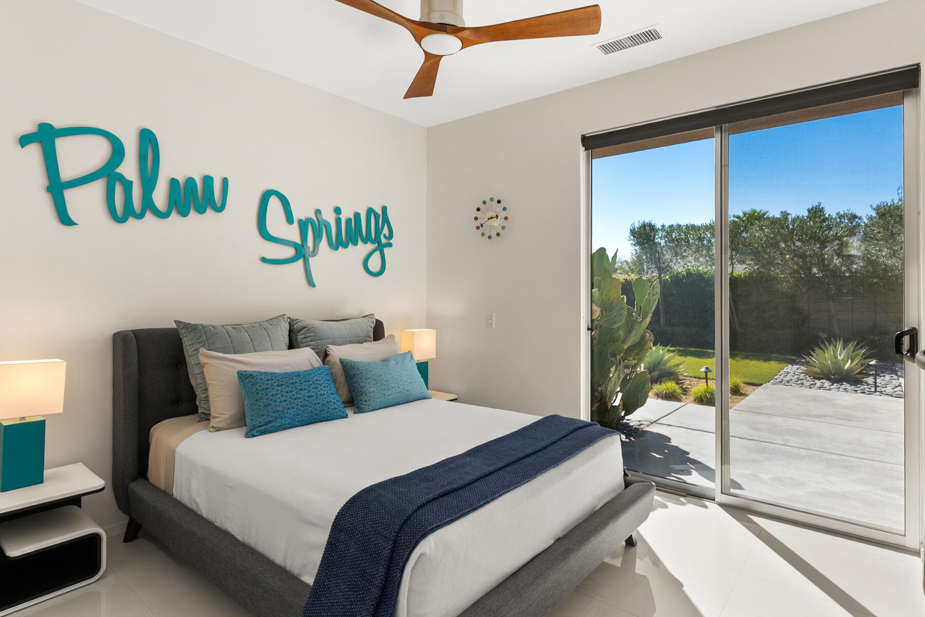 1069 Azure CT