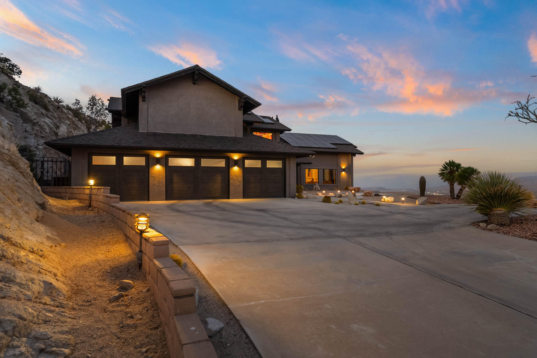 6171 Del Rio WAY