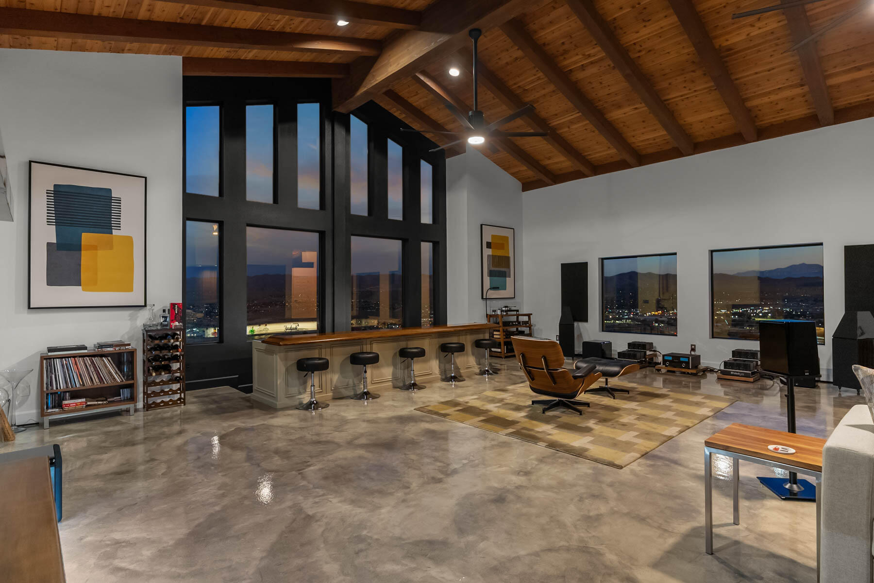 6171 Del Rio WAY