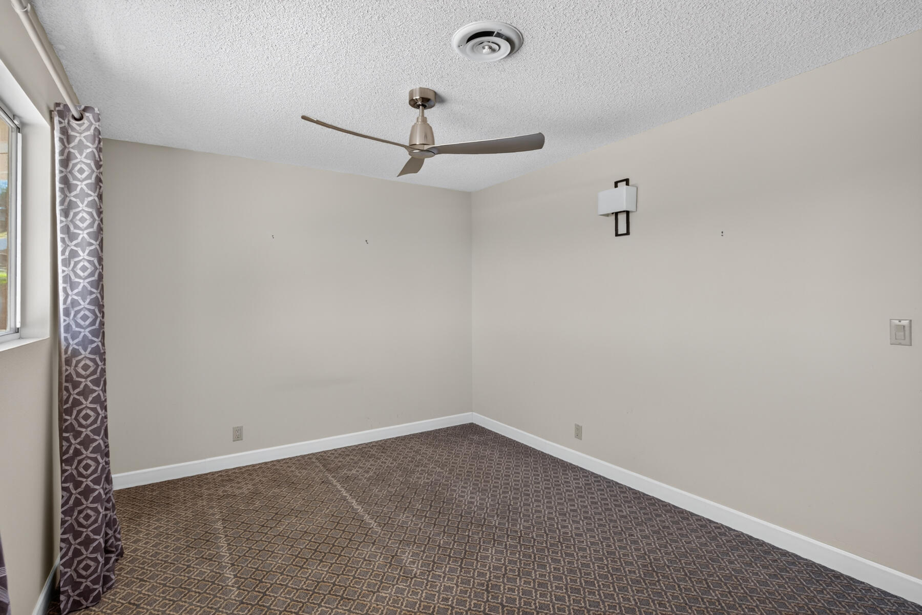39370 Marietta CIR