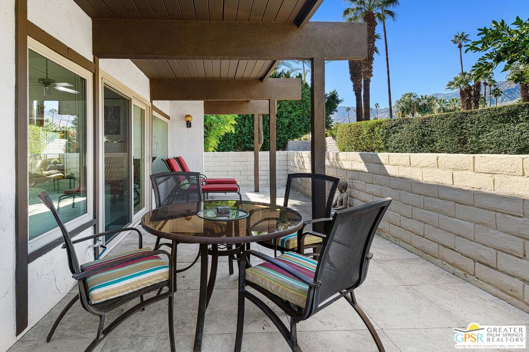 1719 Capri Cir