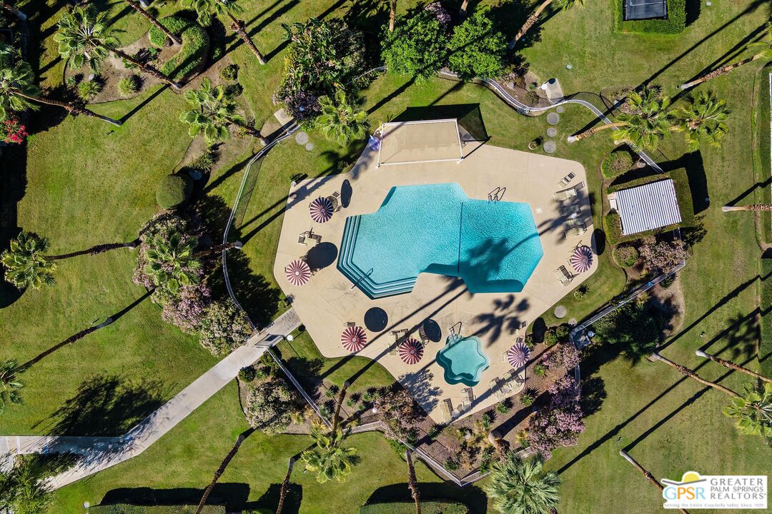 1719 Capri Cir