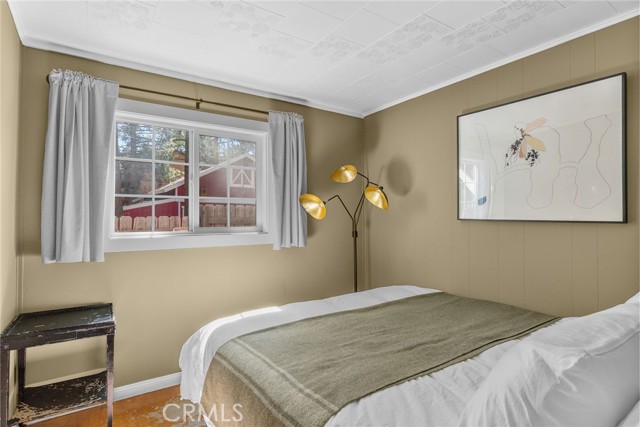 2157 Mariposa LN