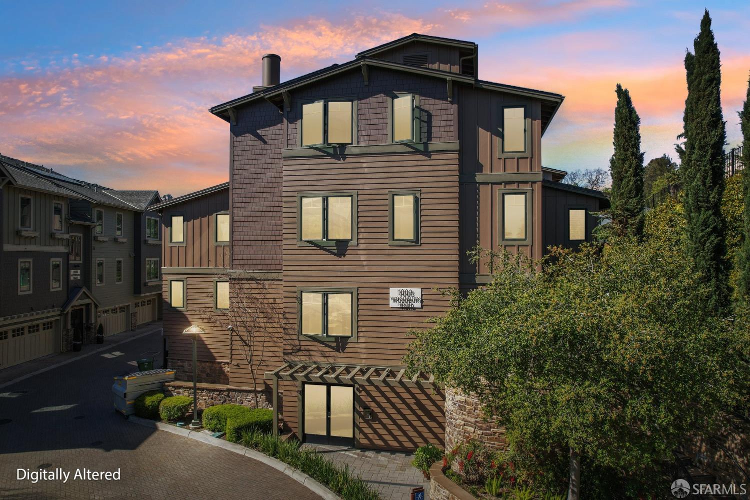 1003 Woodbury Road # 104