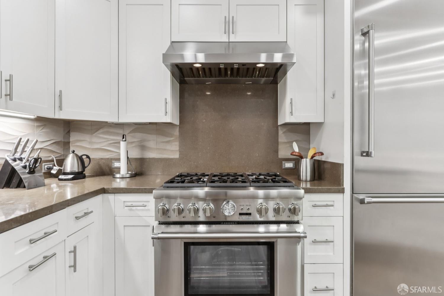 1003 Woodbury Road # 104