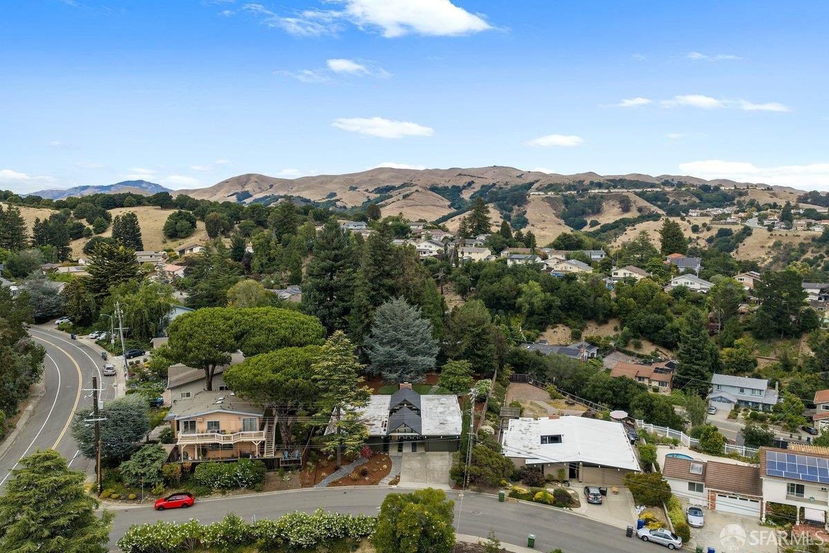 18508 Mountain Lane