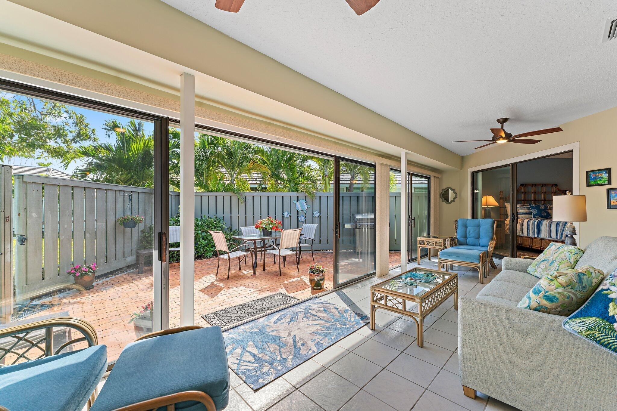 1127 E Seminole Avenue 4b