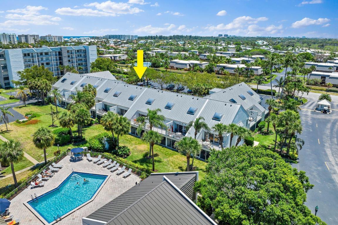 1605 S Us Highway 1 209m2